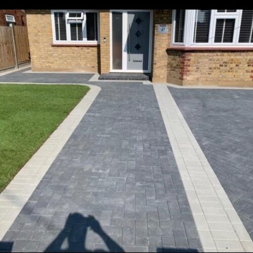 charcoal block paving driveway artificial grass 04