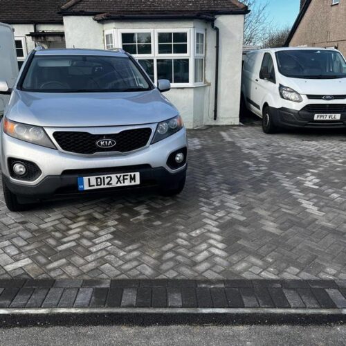 charcoal block paving driveway brentwood 05