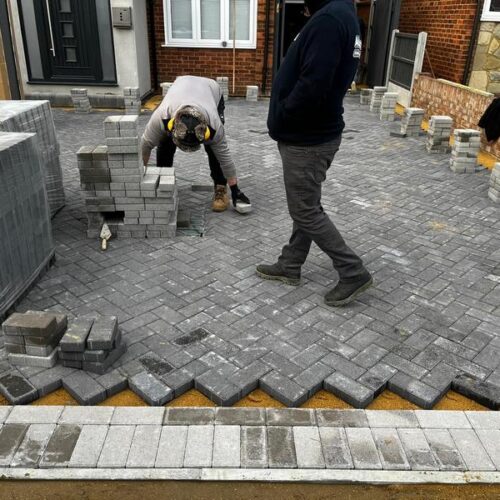 front charcoal block paved driveway side entrance 19