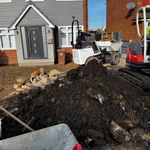 front charcoal block paved driveway side entrance 36